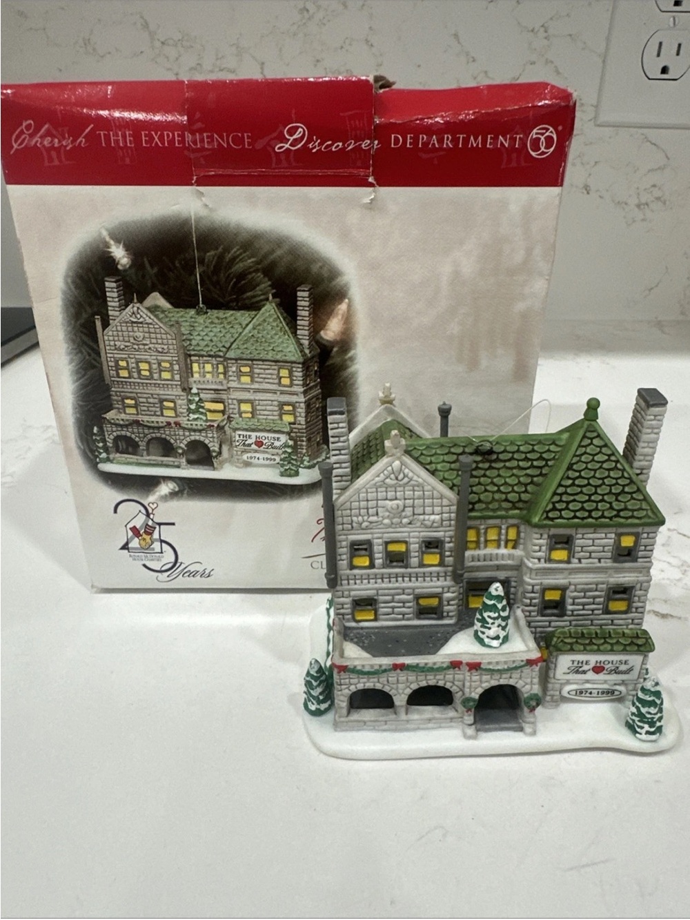 Dept 56 First House That Love Built Ornament 25th Anniv. Ronald McDonald House